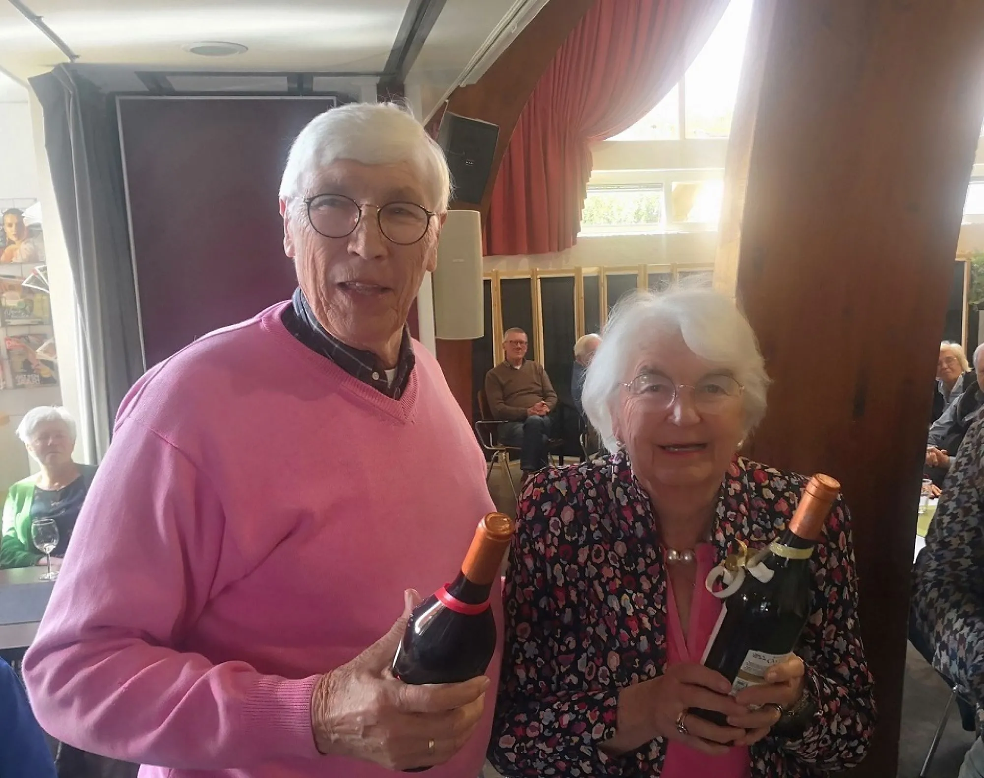 Reserveslemkampioen en tevens reserveclubkampioen (tweede plaats: Teunis in 't Hof en Adri Hoogstrate (niet op de foto)