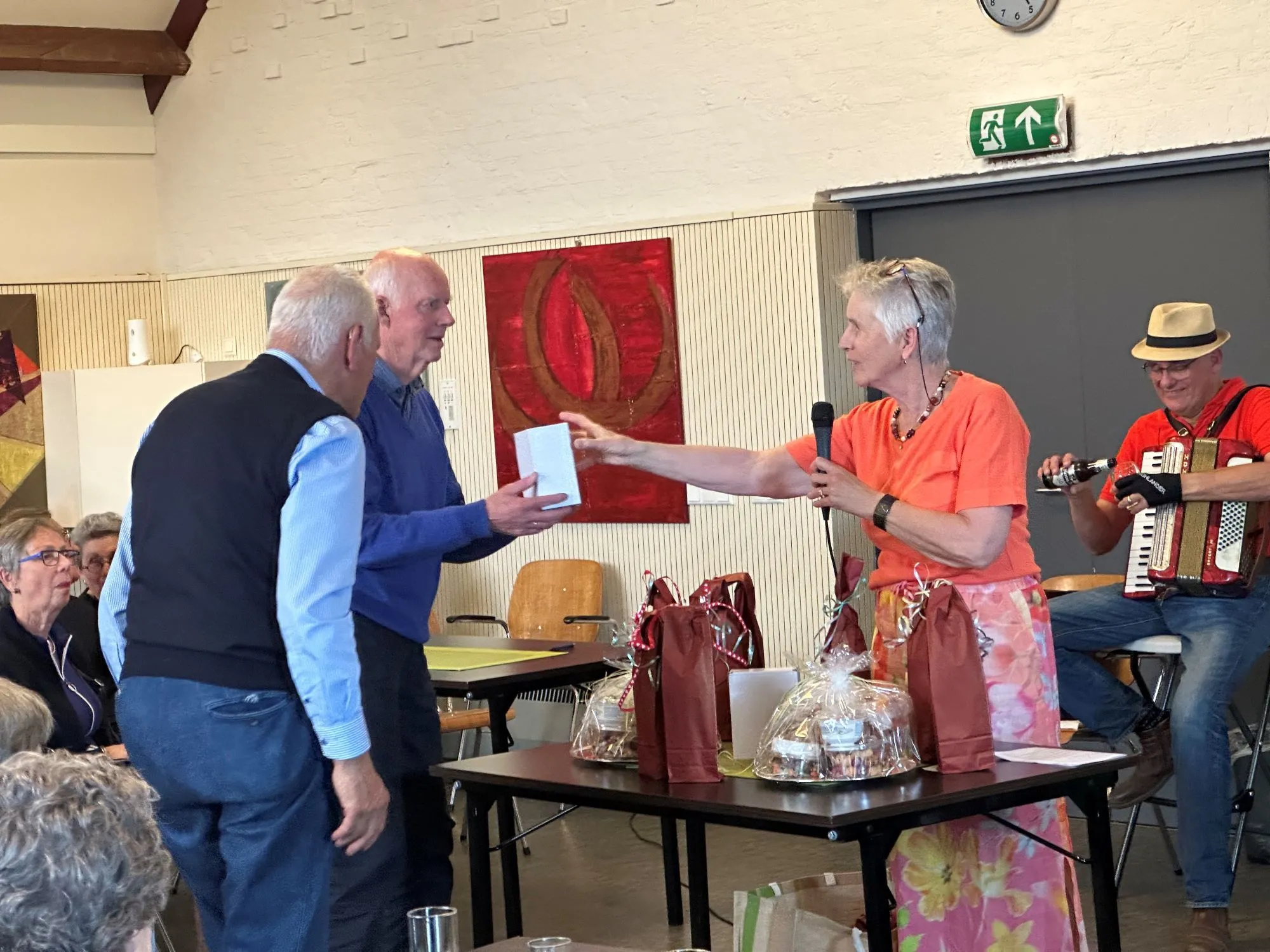 Muzikale afsluiting bridgeseizoen 23/24